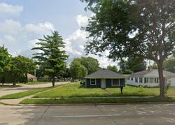 Pre-foreclosure in  N MEADE ST Appleton, WI 54911
