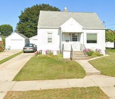 Pre-foreclosure in  S 20th St Manitowoc, WI 54220