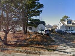 Pre-foreclosure in  Bapaume Ave Norfolk, VA 23509