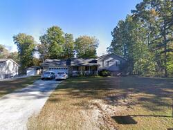 Pre-foreclosure in  Upper Firetower Rd Sequatchie, TN 37374