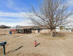Pre-foreclosure in  Vine St Chickasha, OK 73018