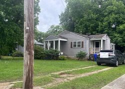 Pre-foreclosure in  White Dr Troy, AL 36081
