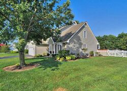 Pre-foreclosure in  Sandy Hill Trl Camden Wyoming, DE 19934