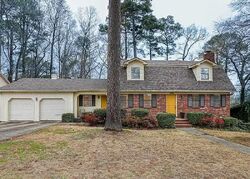 Pre-foreclosure in  Rogers Dr Bryant, AR 72022