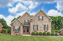 Pre-foreclosure in  Firethorn Ct Gastonia, NC 28056