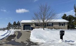 Pre-foreclosure in  W Curry Dr Traverse City, MI 49685