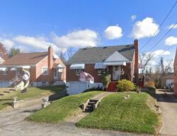 Pre-foreclosure in  Overhill Dr North Versailles, PA 15137