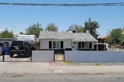 Pre-foreclosure in  S 31st Ave Phoenix, AZ 85009