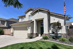 Pre-foreclosure in  Callisto Ln Turlock, CA 95382