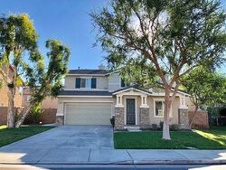 Pre-foreclosure in  Gladiola St Corona, CA 92880