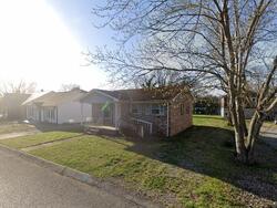 Pre-foreclosure in  Highland Ct Shelbyville, TN 37160