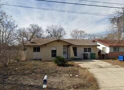 Pre-foreclosure in  Nock Ave San Antonio, TX 78221