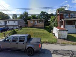Pre-foreclosure in  Worthington Ave Clairton, PA 15025