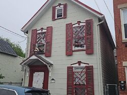 Pre-foreclosure in  S Mulberry St Hagerstown, MD 21740