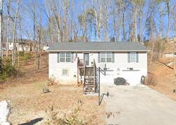 Pre-foreclosure in  Catherine Crisp Way Kodak, TN 37764