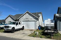 Pre-foreclosure in  Nw Teal Loop Prineville, OR 97754