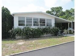 Pre-foreclosure in  Jolanda Cir Venice, FL 34285