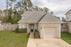Pre-foreclosure in  Emerald Oaks Dr Covington, LA 70433