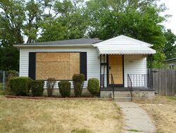 Pre-foreclosure in  Salem St Detroit, MI 48219