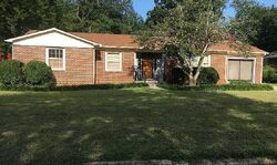 Pre-foreclosure in  Randolph St Florence, AL 35630