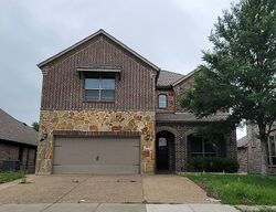 Pre-foreclosure in  Fairway Woods Dr Wylie, TX 75098