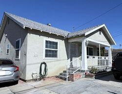  W 105th St, Inglewood CA