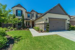 Pre-foreclosure in  Trenton Ln Clovis, CA 93619