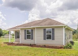 Pre-foreclosure in  Sophia Dr Toney, AL 35773