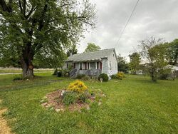  Lombard St, Thurmont MD