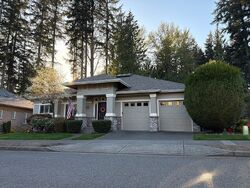 Pre-foreclosure in  237th Way Ne Redmond, WA 98053