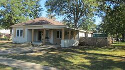 Pre-foreclosure in  Main St Crossett, AR 71635