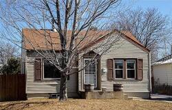 Pre-foreclosure in  S PENNSYLVANIA ST Englewood, CO 80113