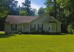 Pre-foreclosure in  Carlee Ave Childersburg, AL 35044