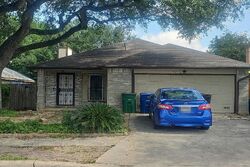Pre-foreclosure in  Katrina Ln San Antonio, TX 78222