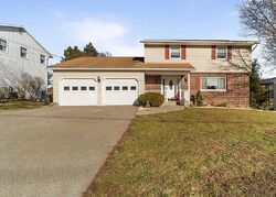 Pre-foreclosure in  Dorothy St Endicott, NY 13760