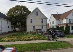 Pre-foreclosure in  Grant Ave Endicott, NY 13760