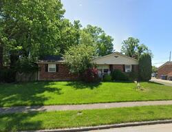 Pre-foreclosure in  Lin Wal Rd Lexington, KY 40505