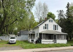 Pre-foreclosure in  French St Watertown, CT 06795