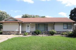 Pre-foreclosure in  Sw 14th St Des Moines, IA 50315