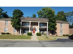 Pre-foreclosure in  Highwood Dr Louisville, KY 40206