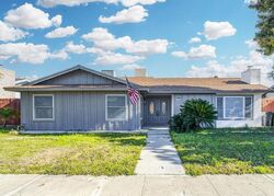 Pre-foreclosure in  Pine Dr Taft, CA 93268