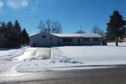 Pre-foreclosure in  POTTER RD Flushing, MI 48433