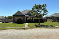 Pre-foreclosure in  Charlestown Way Bonaire, GA 31005