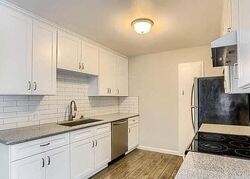 Pre-foreclosure in  E OCEAN BLVD Long Beach, CA 90802
