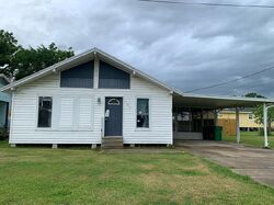 Pre-foreclosure in  Andras St Morgan City, LA 70380