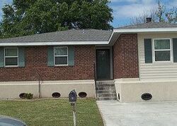 Pre-foreclosure in  E Oakland St Saint Rose, LA 70087