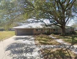 Pre-foreclosure in  Oakwood Dr Franklin, LA 70538