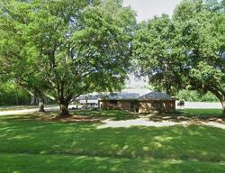Pre-foreclosure in  Suncan Rd Sunset, LA 70584