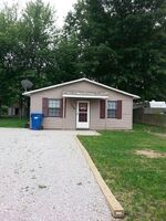 Pre-foreclosure in  Park St South Roxana, IL 62087