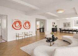 Pre-foreclosure in  5th Ave a New York, NY 10029